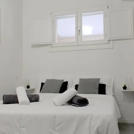 Apartment Sky Loft Airport - Modern Apt 1st Floor *
